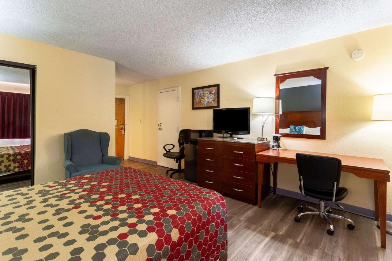 Econo Lodge Gallup Exteriér fotografie