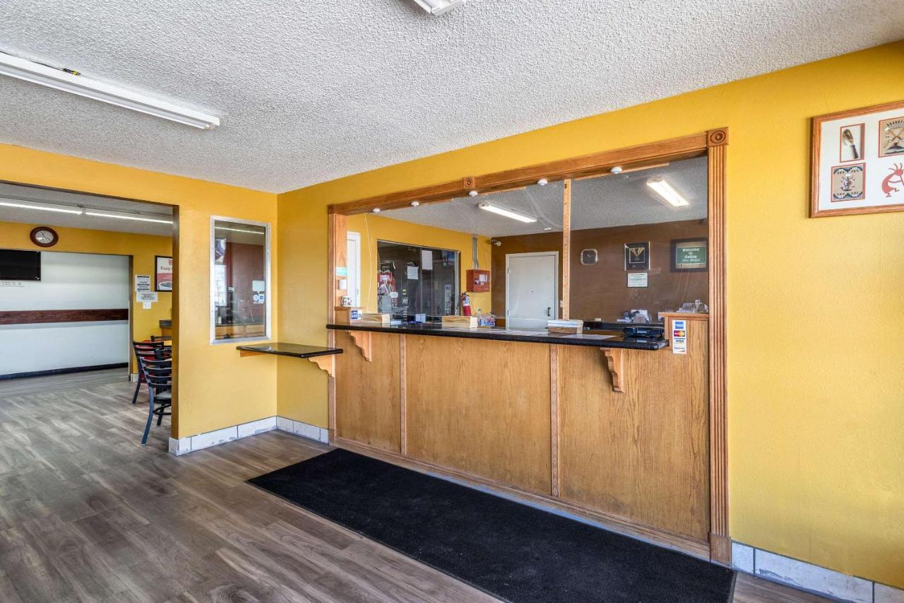 Econo Lodge Gallup Exteriér fotografie