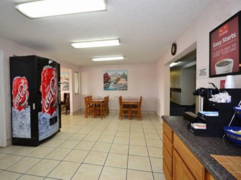 Econo Lodge Gallup Restaurace fotografie